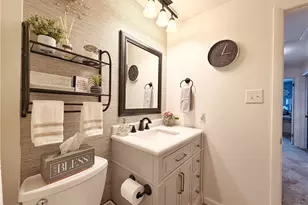 332 Parkwood Dr, Cranberry Township, PA 16066 - Photo 21