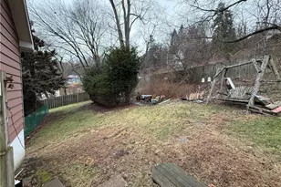 727 Thompson St, Turtle Creek, PA 15145 - Photo 25