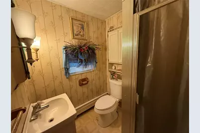 727 Thompson St, Turtle Creek, PA 15145 - Photo 9