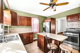 256 Smithfield St, Canonsburg, PA 15317 - Photo 9