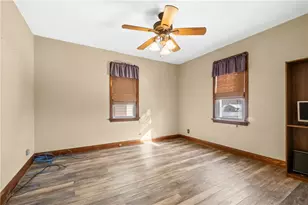 256 Smithfield St, Canonsburg, PA 15317 - Photo 11