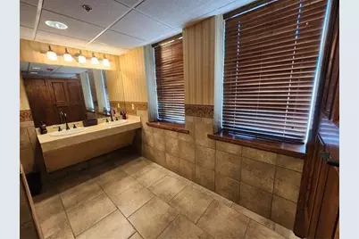 19 E Washington St #4, New Castle, PA 16101 - Photo 7