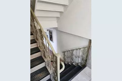 19 E Washington St #4, New Castle, PA 16101 - Photo 11