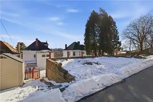 219 E Meyers, Pittsburgh, PA 15210 - Photo 41