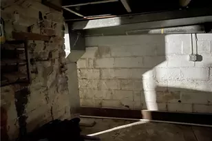 1036 Bruce St, Washington, PA 15301 - Photo 15