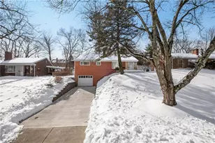 656 Oxford Blvd, Pittsburgh, PA 15243 - Photo 1