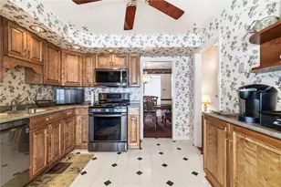 110 Crosswinds Ln, Murrysville, PA 15668 - Photo 9