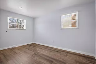 106 Valley Hi Dr, Ross Twp, PA 15229 - Photo 23