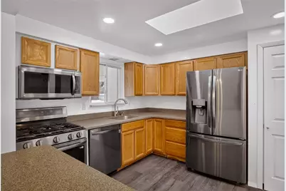 106 Valley Hi Dr, Ross Twp, PA 15229 - Photo 11