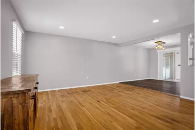 106 Valley Hi Dr, Ross Twp, PA 15229 - Photo 5