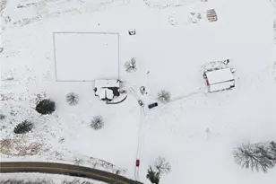 718 Old Hickory Ridge Rd, Chartiers, PA 15301 - Photo 5