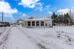 213 Maplewood Ave, Vanport, PA 15009 - Photo 19