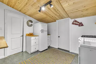 213 Maplewood Ave, Vanport, PA 15009 - Photo 7