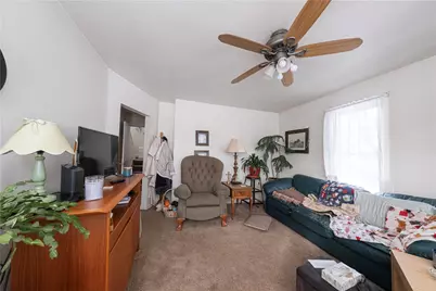 801 Vine St, Liberty Boro, PA 15133 - Photo 17