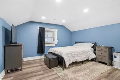 1044 Wall Ave, Pitcairn, PA 15140 - Photo 19