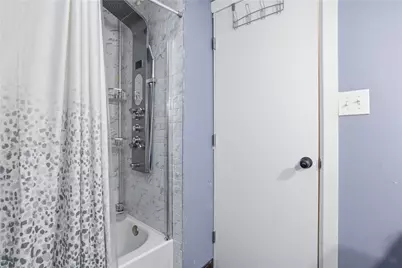 1044 Wall Ave, Pitcairn, PA 15140 - Photo 27