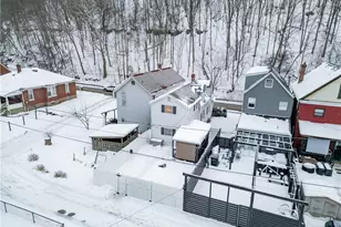 1044 Wall Ave, Pitcairn, PA 15140 - Photo 39