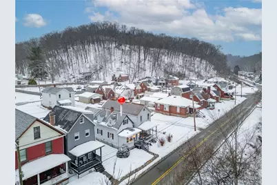 1044 Wall Ave, Pitcairn, PA 15140 - Photo 35