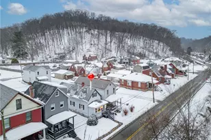 1044 Wall Ave, Pitcairn, PA 15140 - Photo 35