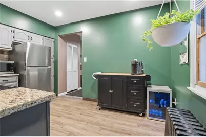 1044 Wall Ave, Pitcairn, PA 15140 - Photo 9