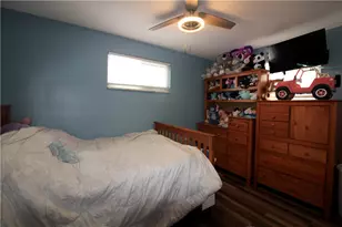 5877 Pleasant St, South Park, PA 15129 - Photo 31