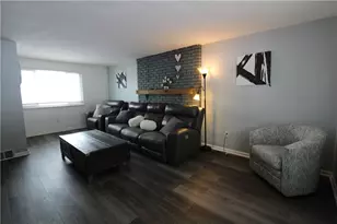 5877 Pleasant St, South Park, PA 15129 - Photo 19