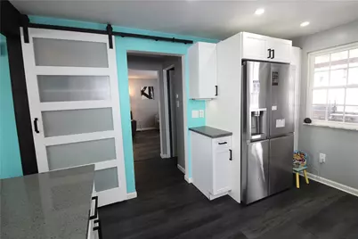 5877 Pleasant St, South Park, PA 15129 - Photo 13