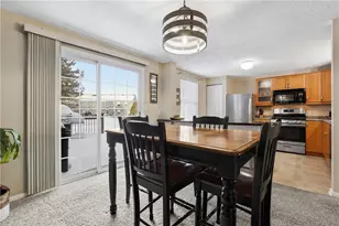 2518 Hawthorne Dr, North Fayette, PA 15071 - Photo 9