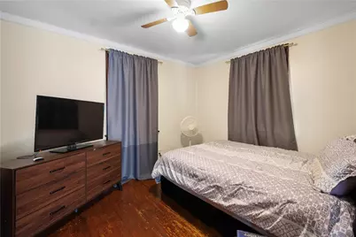 1647 Oakhurst St, Pittsburgh, PA 15210 - Photo 11