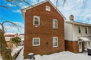 1647 Oakhurst St, Pittsburgh, PA 15210 - Photo 19