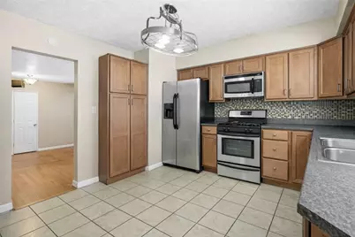 2129 Admiral, Aliquippa, PA 15001 - Photo 9