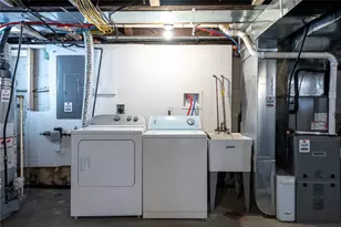 2652 Ivyglen St, Pittsburgh, PA 15227 - Photo 35