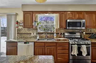 168 Firenze Dr, Oakdale, PA 15071 - Photo 13