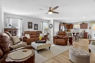 105 Horseshoe Loop, Washington, PA 15301 - Photo 9