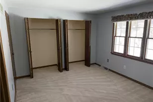 12 Hennig Dr, Pittsburgh, PA 15236 - Photo 33