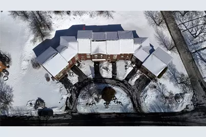 12 Hennig Dr, Pittsburgh, PA 15236 - Photo 43