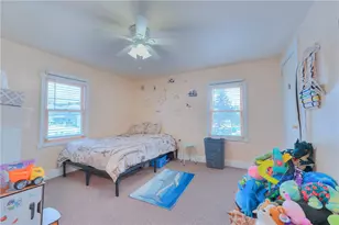 324 Lafferty St, Jeannette, PA 15644 - Photo 13