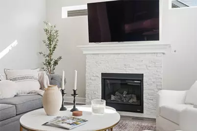 113 Hill Place Dr, North Fayette, PA 15057 - Photo 25