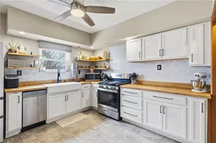 106 Logan St, Pittsburgh, PA 15209 - Photo 9