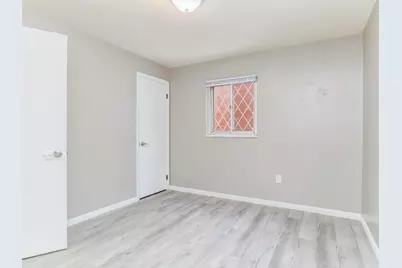 413 Bauman Ave, Baden, PA 15005 - Photo 13