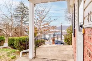 413 Bauman Ave, Baden, PA 15005 - Photo 29