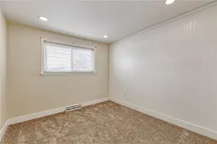 114 McMahon Dr, Penn Twp, PA 15665 - Photo 25