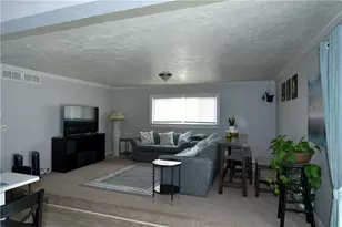 55 Dover Dr, Cranberry Township, PA 16066 - Photo 11