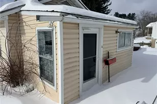 824 King St, Worth Boro, PA 16262 - Photo 3