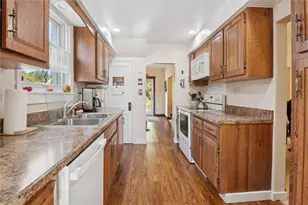 214 Parkside Ave, Pittsburgh, PA 15228 - Photo 13