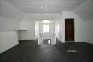 27 1st St, Smith Township, PA 15078 - Photo 23