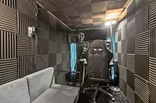 3130 E Hardies Rd, Hampton, PA 15044 - Photo 23