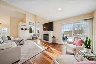 424 Scarletview Ct, Monroeville, PA 15146 - Photo 5