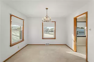 738 Addis, New Castle, PA 16101 - Photo 9