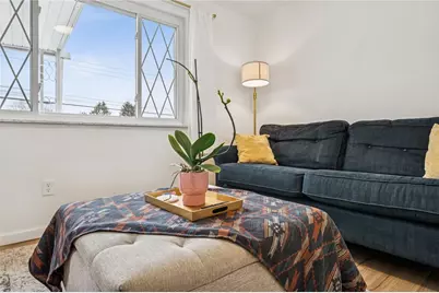 842 Garlow Blvd, Pittsburgh, PA 15239 - Photo 5